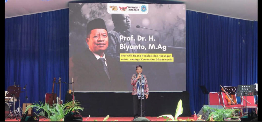 Kemendikdasmen Luncurkan Program Sintesa Linua di Lamongan