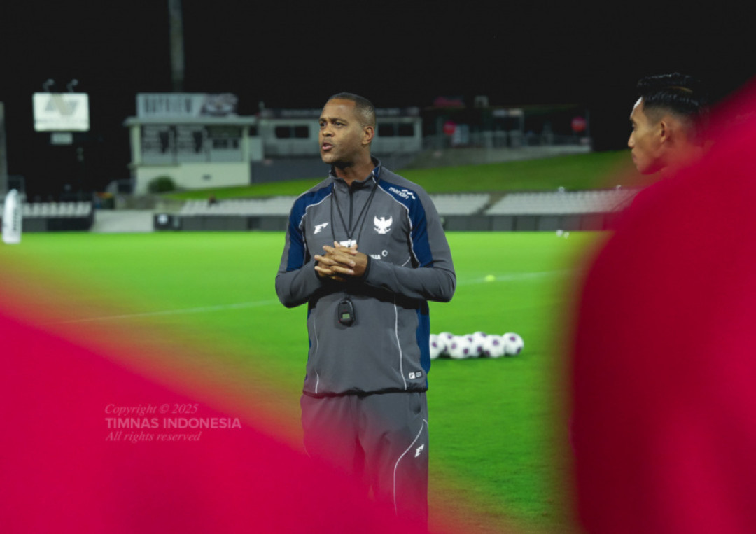 Kluivert Optimistis Timnas Indonesia Bisa Kalahkan Tiongkok