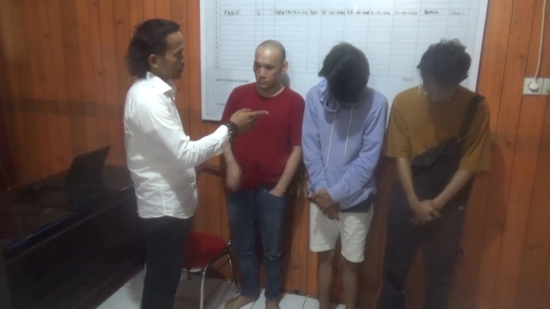 Empat Pemuda Pengedar Uang Palsu di Kendari Diamankan Polisi