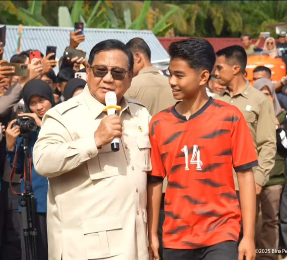 Presiden Prabowo Ajak Anak-Anak Menghafal Nama Pejabat