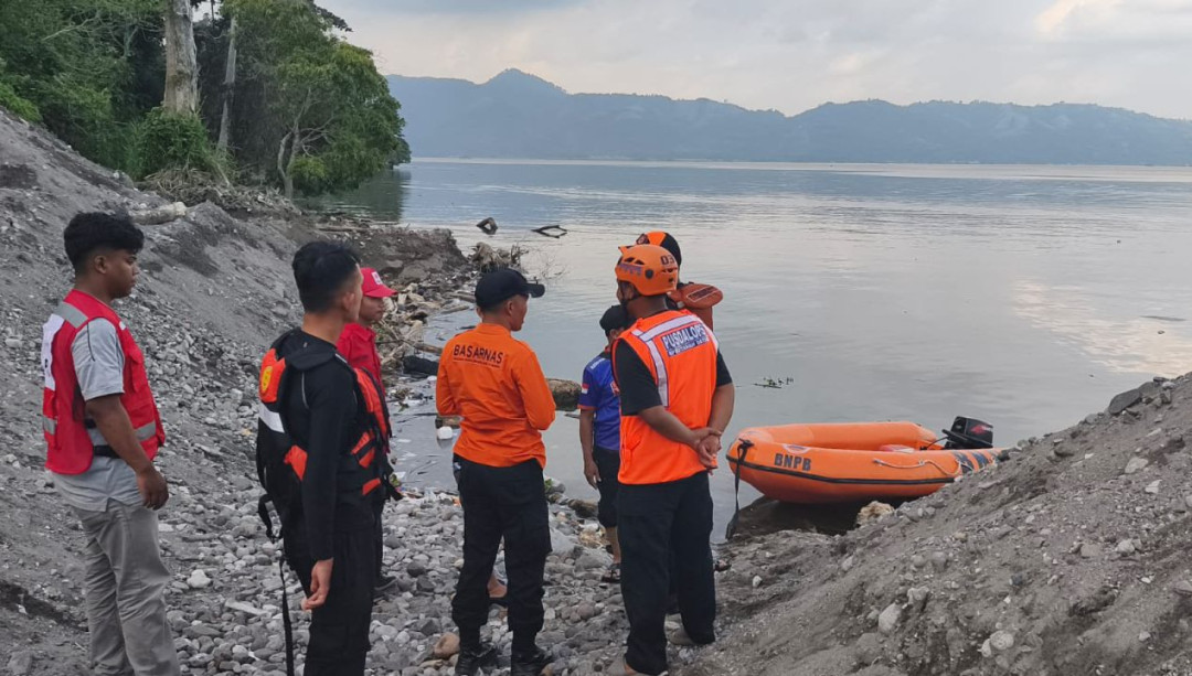 Bocah 7 Tahun Dilaporkan Hilang Tenggelam di Danau Singkarak, Tim SAR Padang Lakukan Pencarian