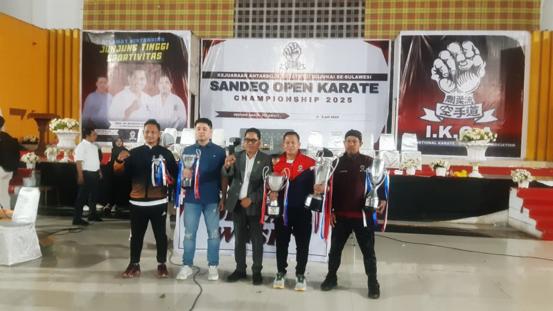 Gojukai Makassar Juara Umum Sandeq Open Karate Championship 2025, Raih 19 Emas