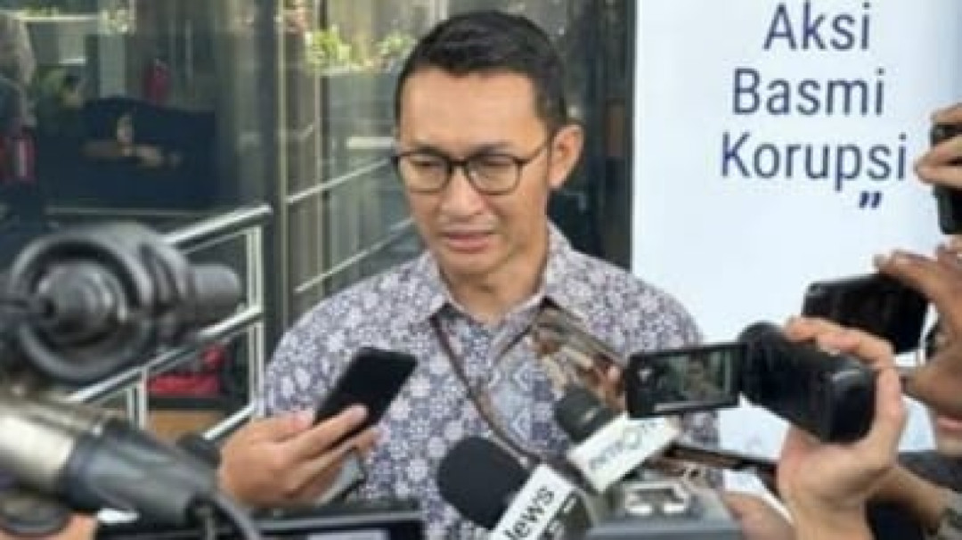 OTT di Bekasi, Bupati Ade Kuswara Diamankan KPK