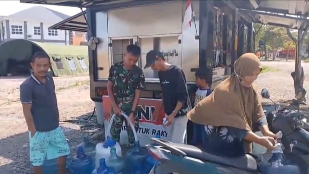 Pemulihan Pascabencana Aceh, TNI Perluas Distribusi Air Bersih ke Desa-Desa