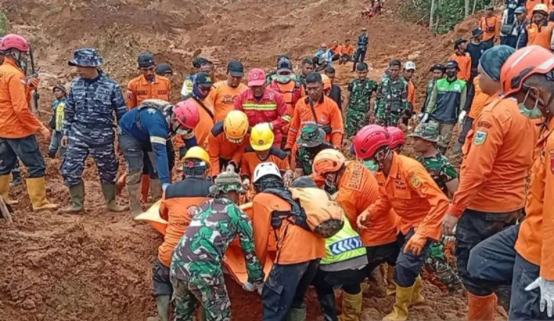 Korban Tewas Longsor Cilacap Bertambah Jadi 13 Orang