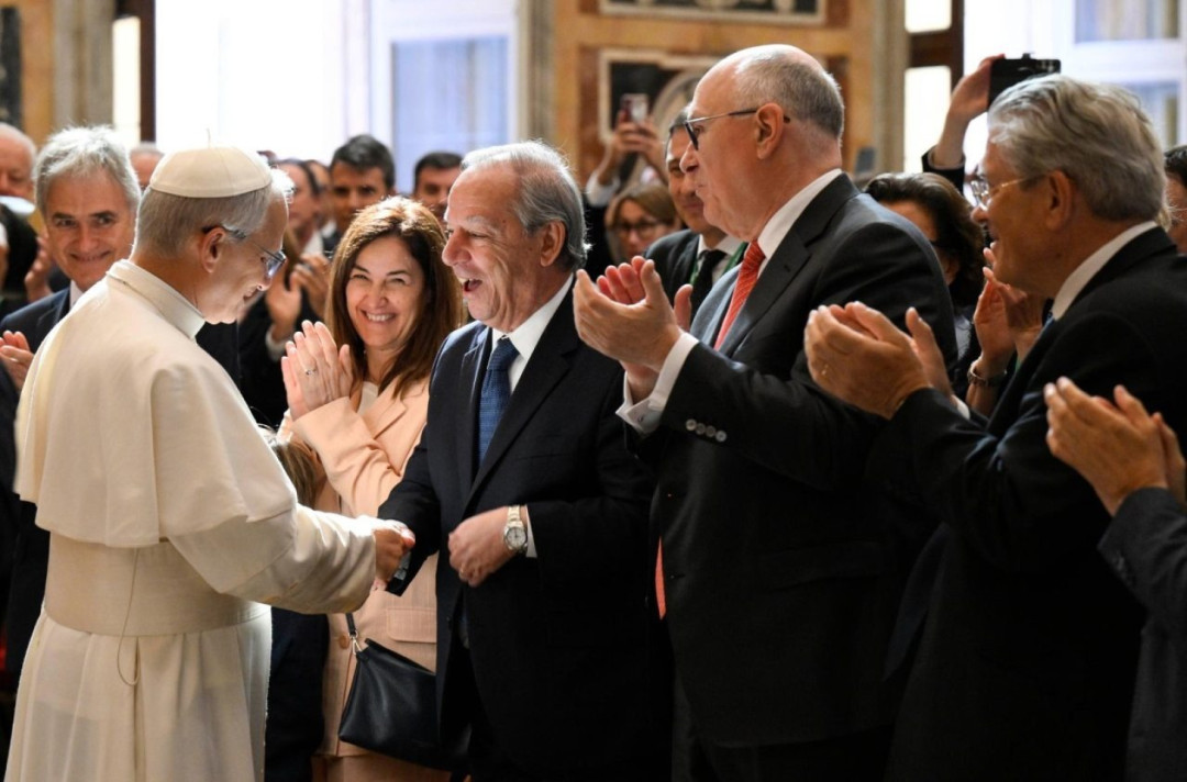 Paus Leo XIV Desak Gereja Beri Panggung bagi Kaum Miskin
