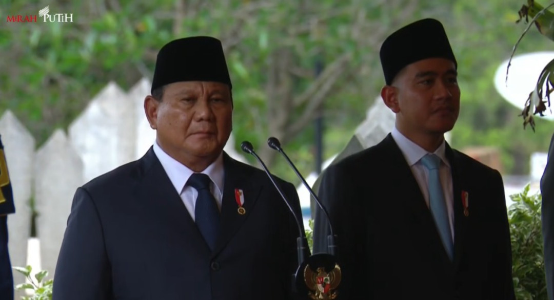 Presiden Prabowo Pimpin Upacara Pemakaman Wapres ke-6 Try Sutrisno di TMP Kalibata