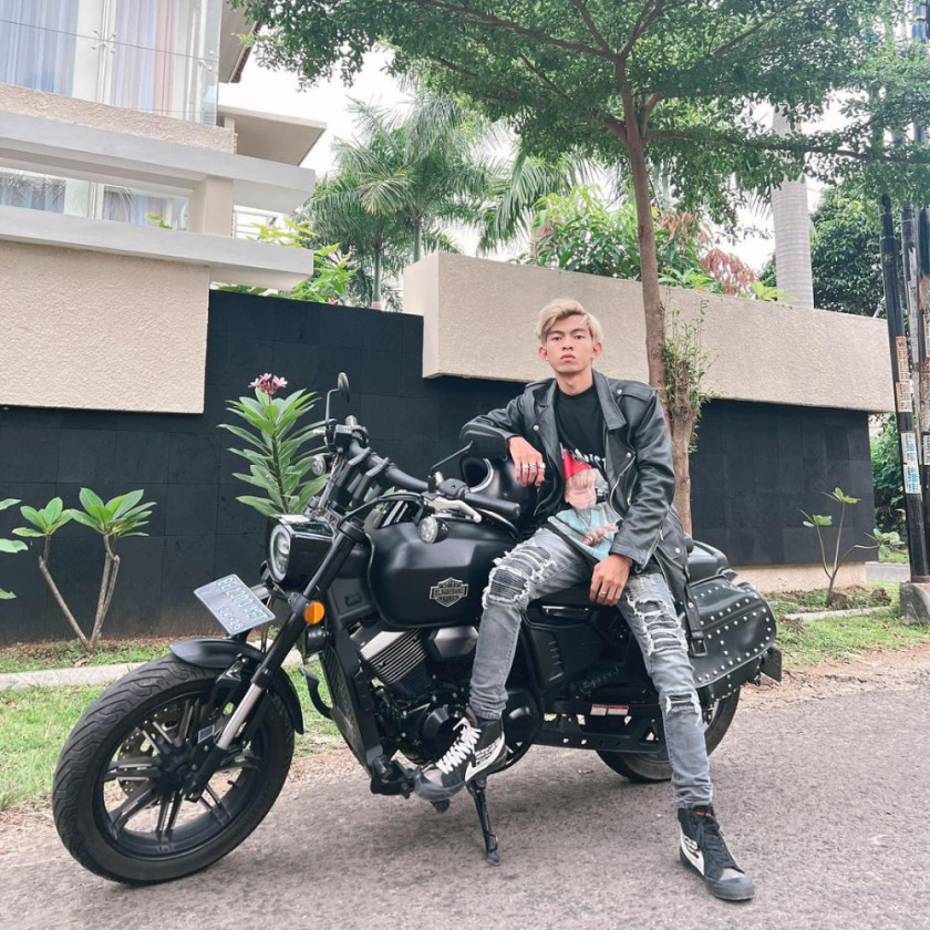 Ini Sosok Dua Selebgram dan YouTuber yang Terlibat Judi Online