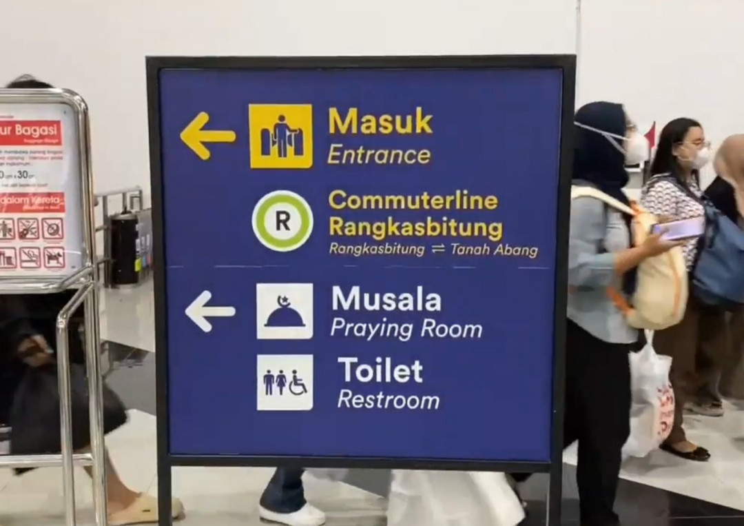 H-7 Lebaran, Pemudik Mulai Padati Stasiun Rangkasbitung