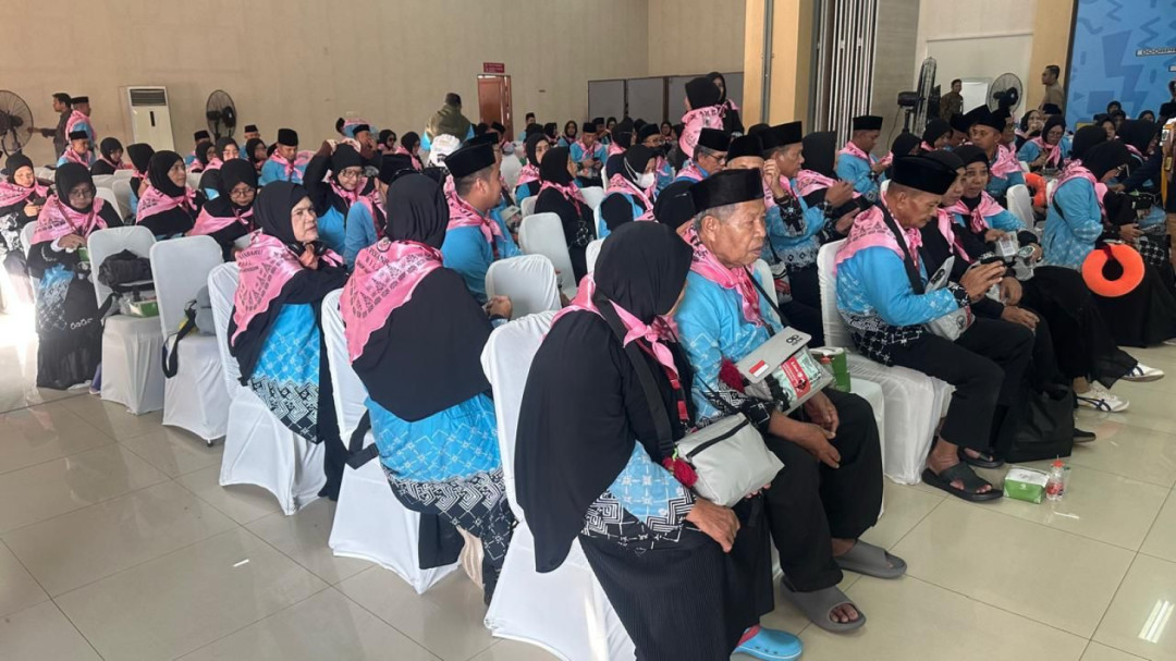 424 Jamaah Haji Riau Kloter Pertama Berangkat ke Tanah Suci