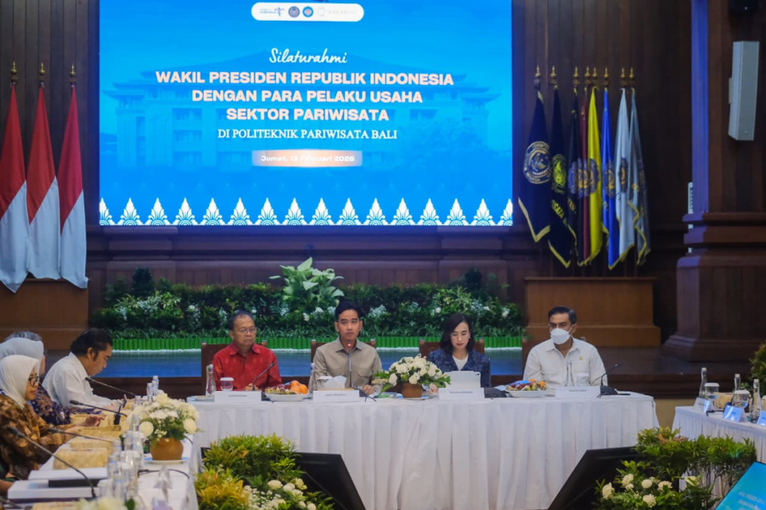 Wapres Gibran Kumpulkan 74 Pelaku Usaha, Bahas Sampah hingga Target Wisata Bali