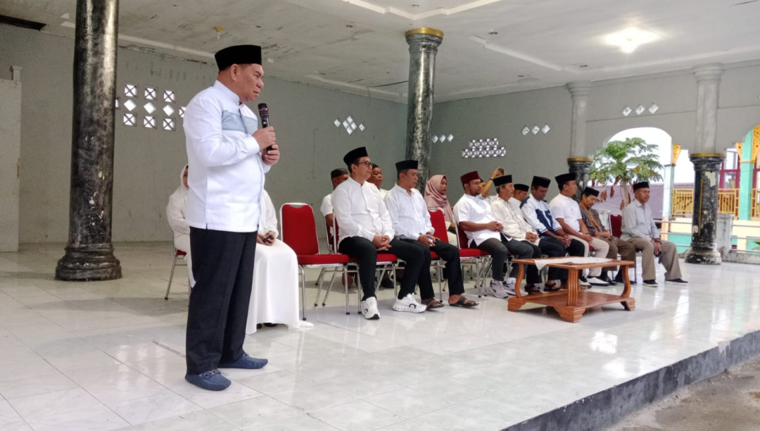 Bupati Fakfak Salurkan Sembako Sambut Ramadan, Tekankan Jaga Toleransi
