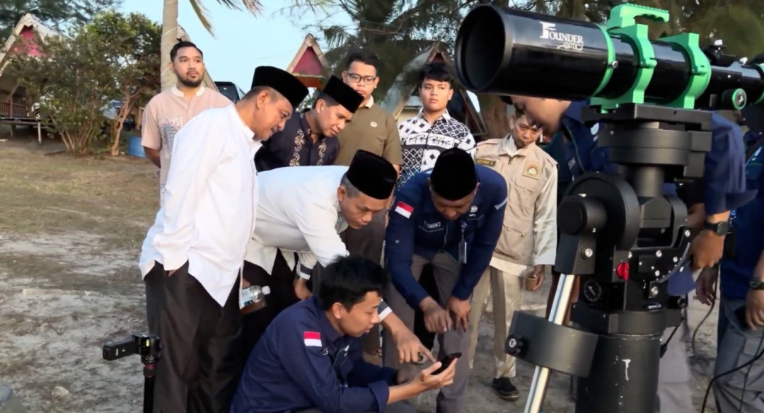 Pantai Setumu Jadi Titik Pantau, Hilal Belum Penuhi Kriteria