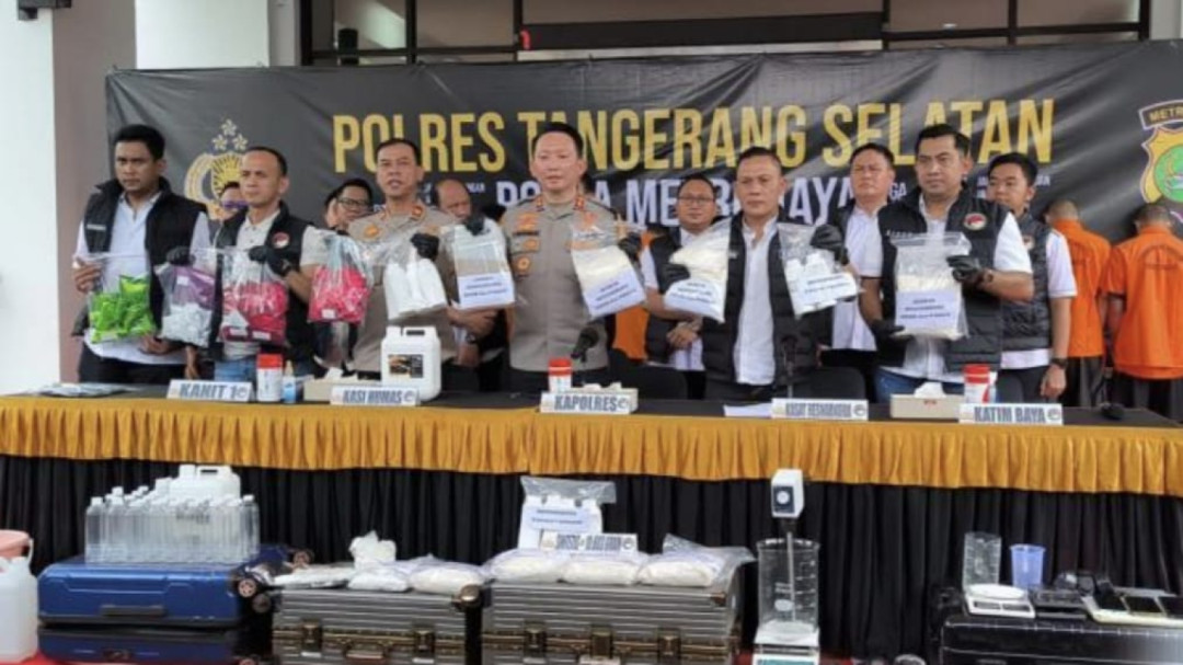 Polres Tangsel Bongkar Pabrik Tembakau Sintetis, 9 Pelaku Ditangkap