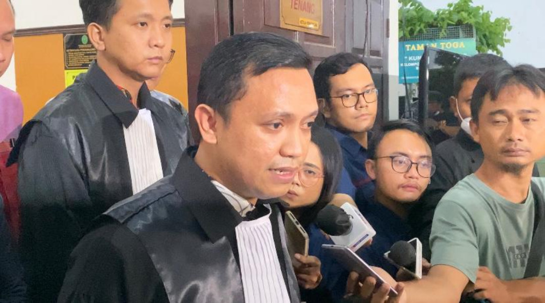 Kuasa Hukum Bharada E Serahkan Surat Justice Collaborator (JC) ke JPU