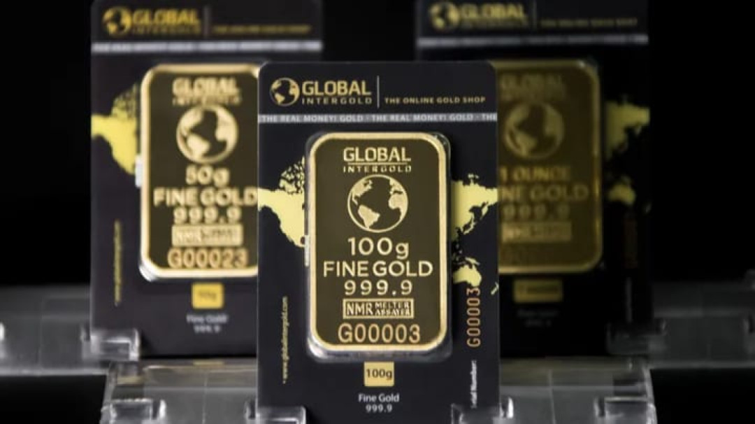 Harga Emas Antam Ambruk Rp260.000, Buyback Ikut Anjlok