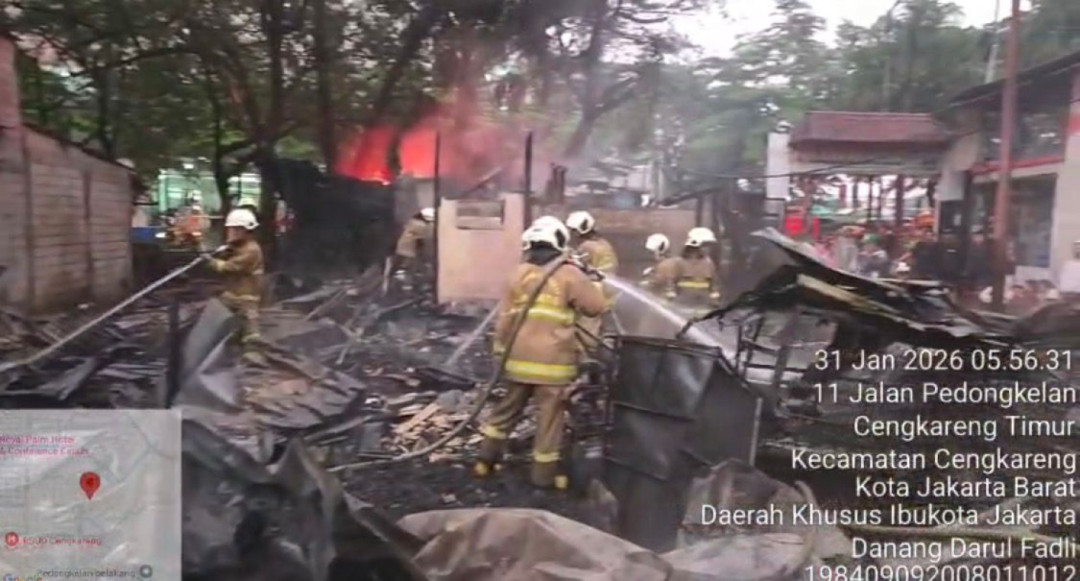 Kebakaran Hanguskan Rumah dan Lapak di Cengkareng Timur