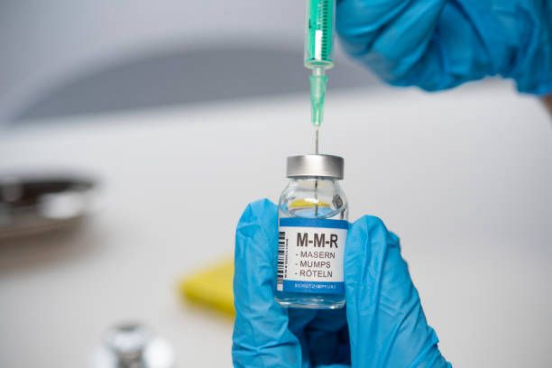 Kemenkes Prioritaskan Vaksin Campak untuk Tenaga Kesehatan