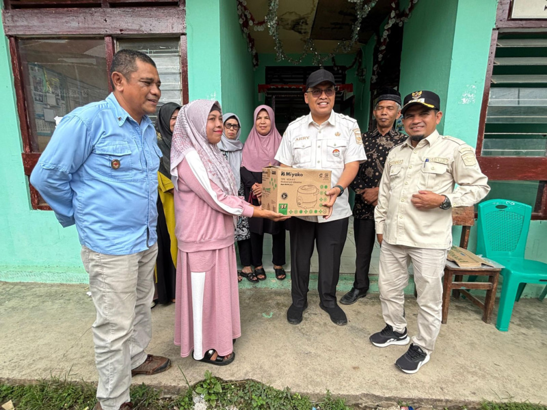 Pemkab Solok Apresiasi Bantuan Sekda Sumbar untuk Warga Nagari Paninggahan