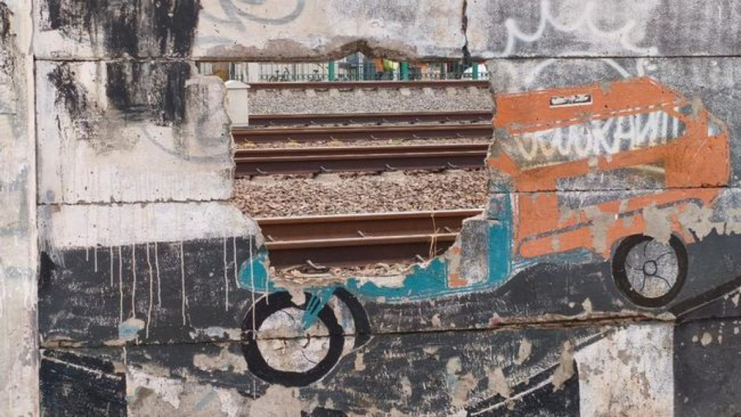 KAI Siapkan Langkah Hukum Tegas Perusak Tembok Rel