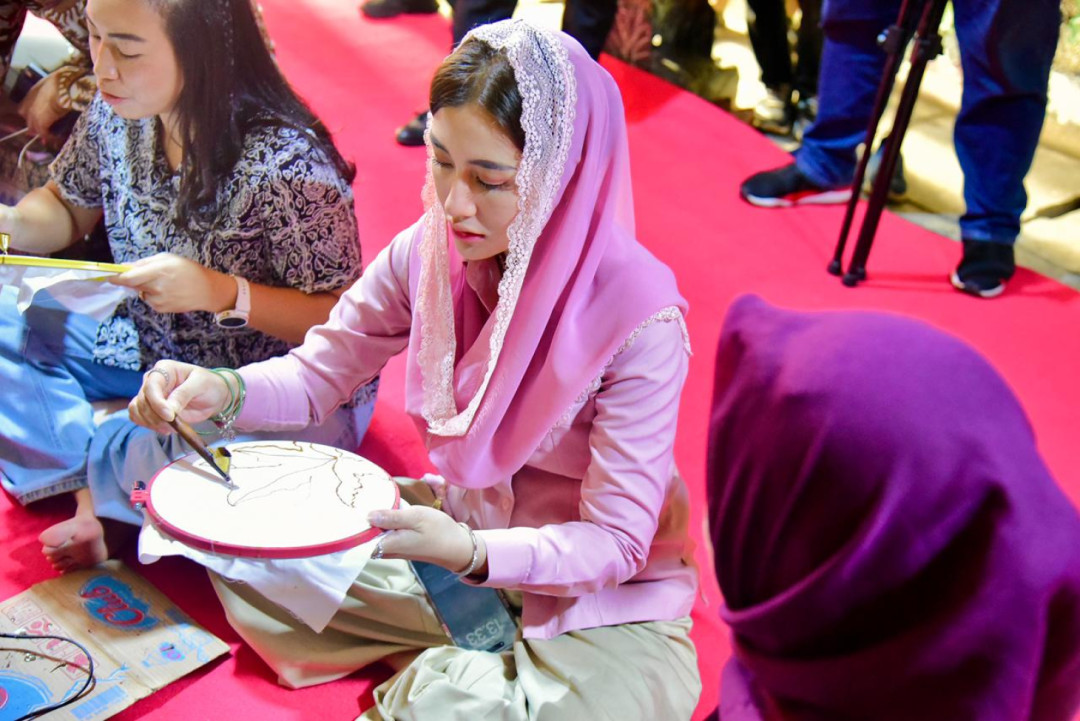 Komisi VII DPR RI Tinjau Kampung Batik Okra, Soroti Kekuatan Ekonomi Kreatif Warga