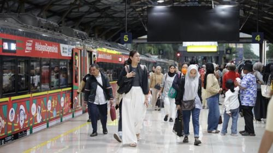 KAI Beri Diskon Tarif 30 Persen Selama Nataru, 369 Ribu Kursi Masih Tersedia