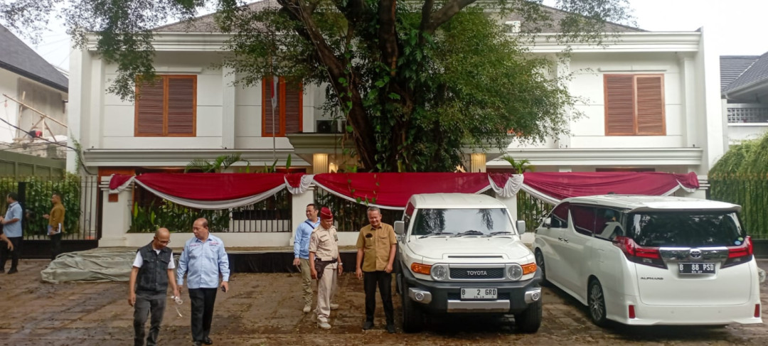 Prabowo-Gibran Berangkat Bersama dari Kartanegara Menuju Debat Pilpres Ke-3