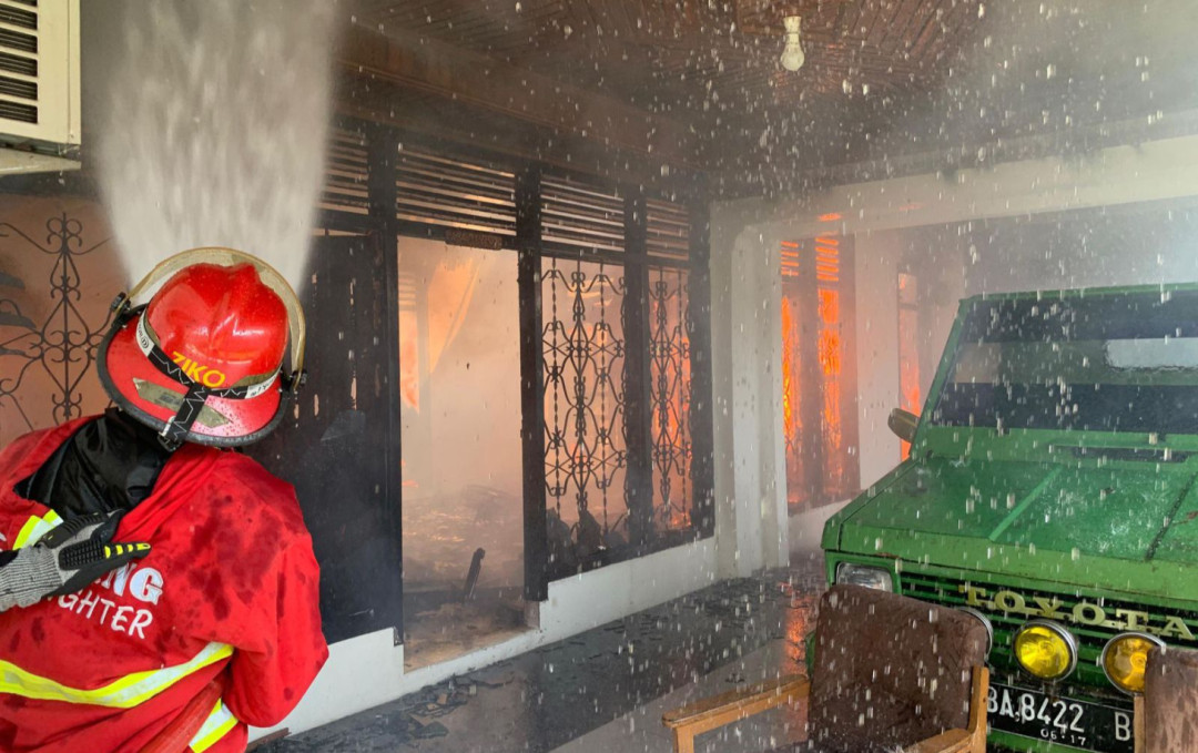 Rumah di Kalumbuk Hangus Terbakar, Kerugian Ditaksir Rp500 Juta