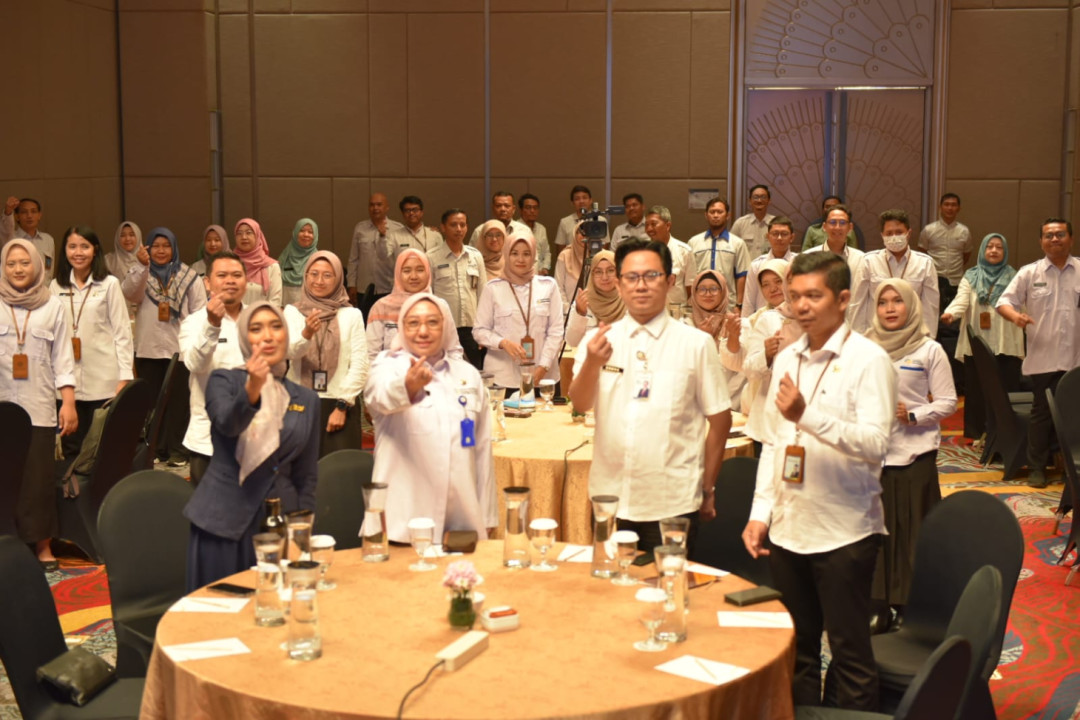 Tingkatkan Kapasitas ASN, BKKBN Jatim Gelar Workshop Public Speaking dan Beauty Class.