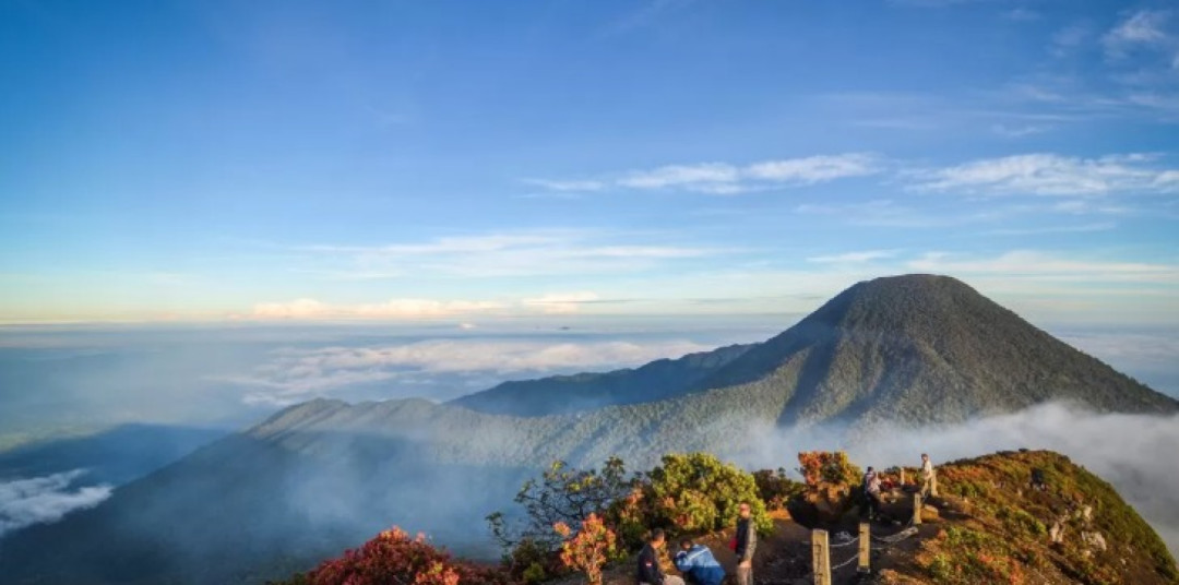 Cuaca Ekstrem, TNGGP Resmi Tutup Seluruh Jalur Pendakian