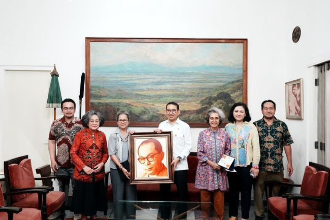 Menbud Fadli Zon Undang Keluarga Bung Hatta Hadiri Upacara HUT ke-80 RI