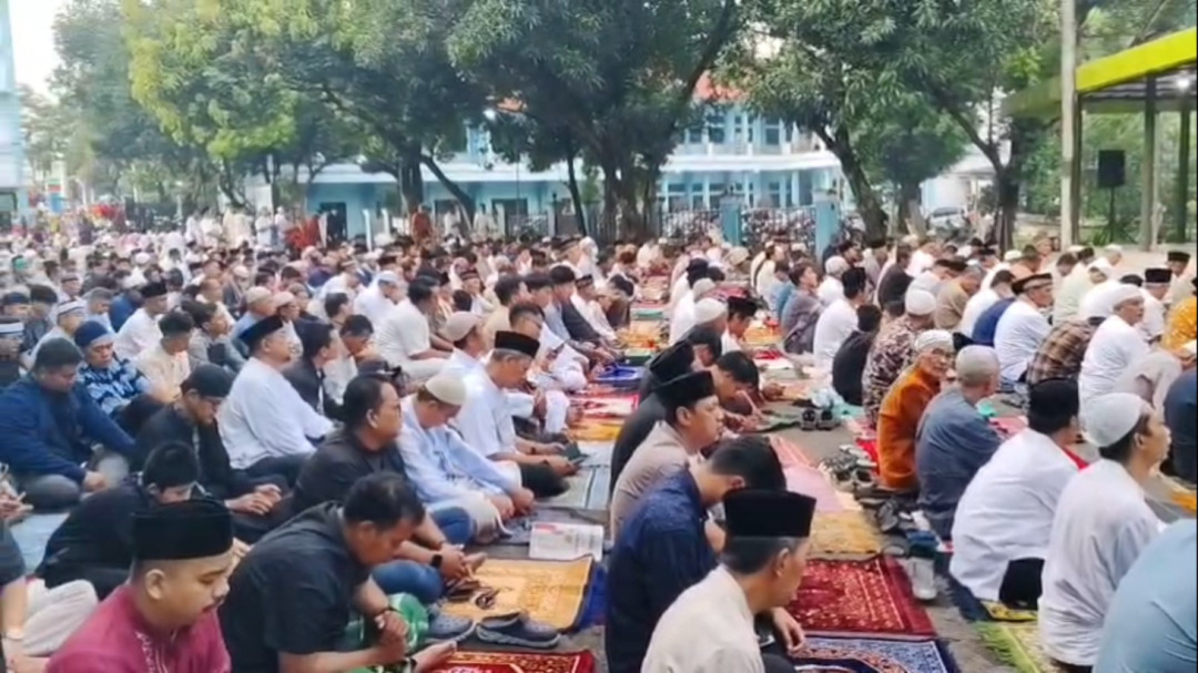 Umat Muslim Muhammadiyah Gelar Salat Id Rayakan Lebaran Sukacita