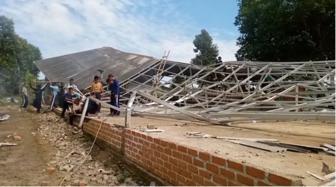 Angin Kencang di Pulau Bangka Rusak 32 Rumah, Sekolah, dan Pondok Pesantren di Desa Petaling
