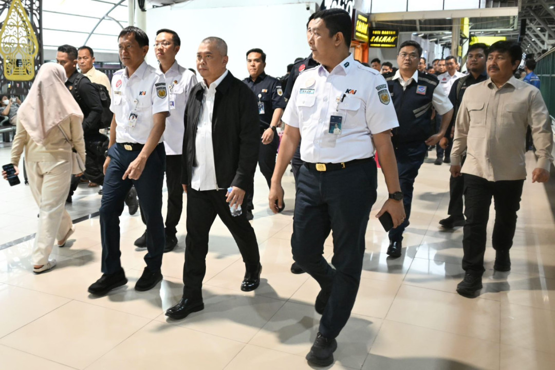 Menhub Minta Layanan Kereta Ditingkatkan Arus Balik Nataru