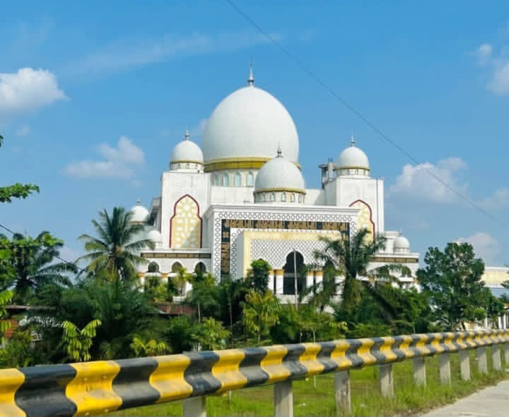 Kemenag Siapkan 373 Masjid Ramah Nataru di Riau