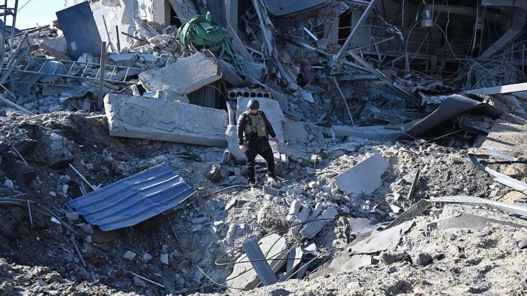 Putin Umumkan ‘Perdamaian Paskah’, Tapi Serangan Rusia Tetap Berlanjut