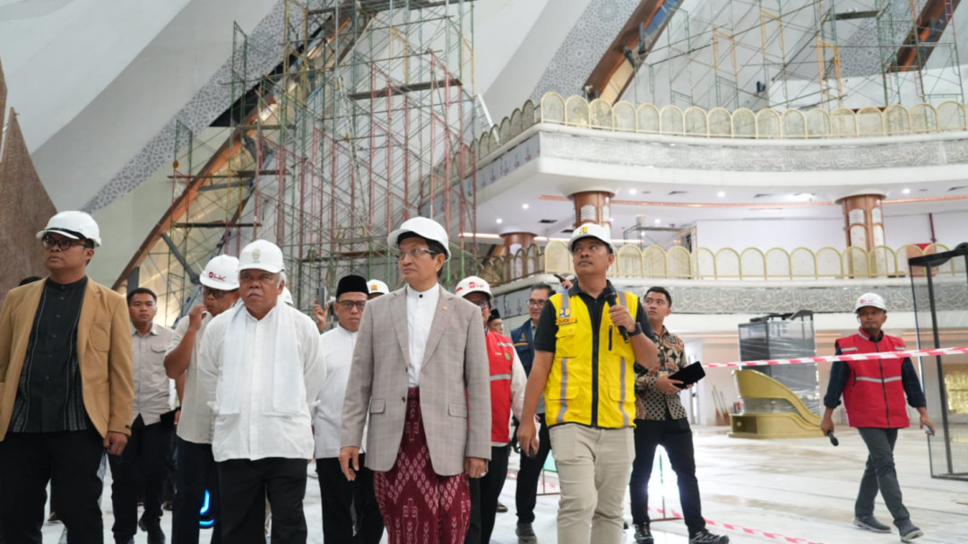 Menag Tinjau Rumah Ibadah IKN, Masjid Negara Hampir Rampung dan Jadi Simbol Kerukunan