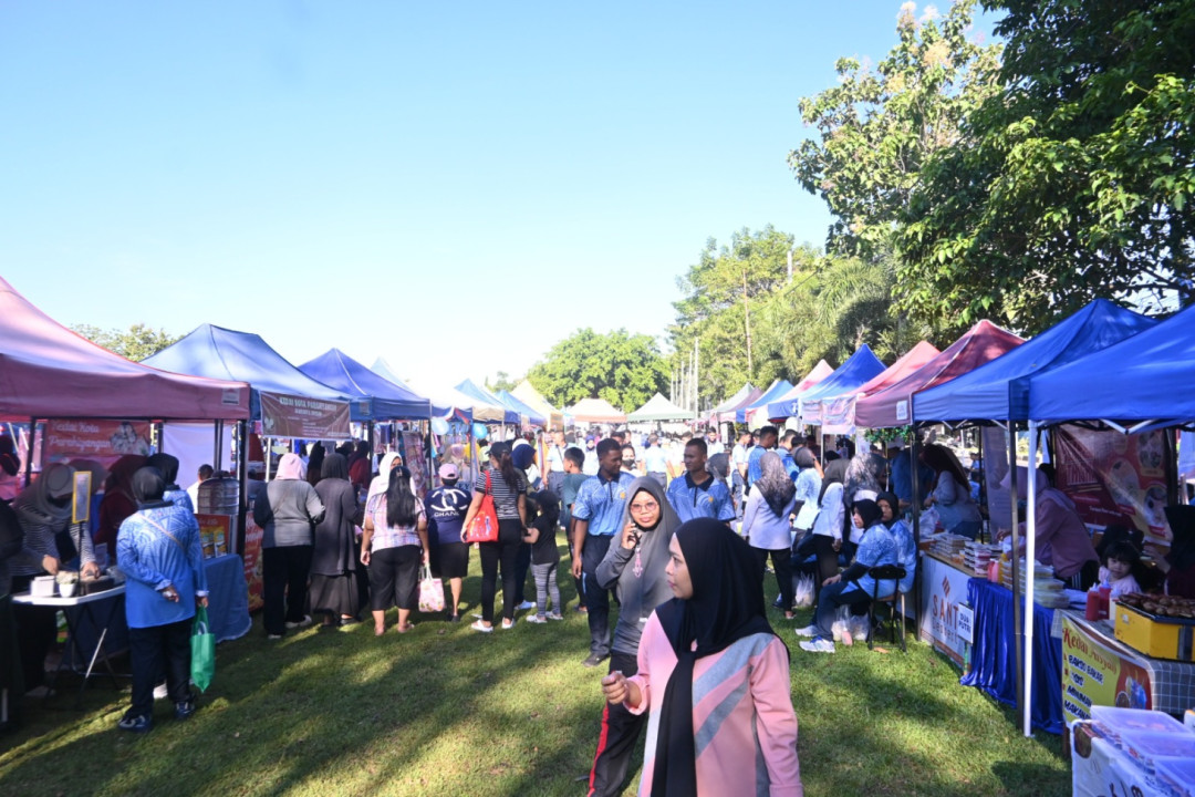HUT ke-80 TNI AU, Lanud Sultan Hasanuddin Gelar Bazar Murah