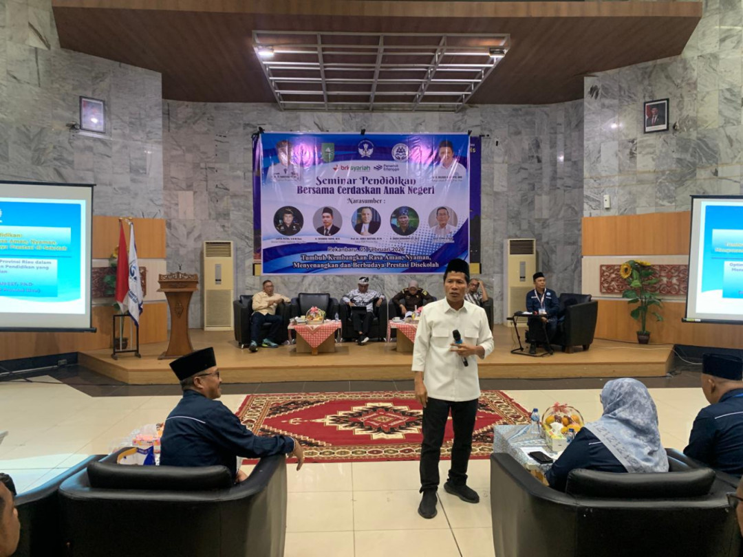 Seminar Cerdaskan Anak Negeri Dorong Lingkungan Sekolah Aman dan Berprestasi di Riau