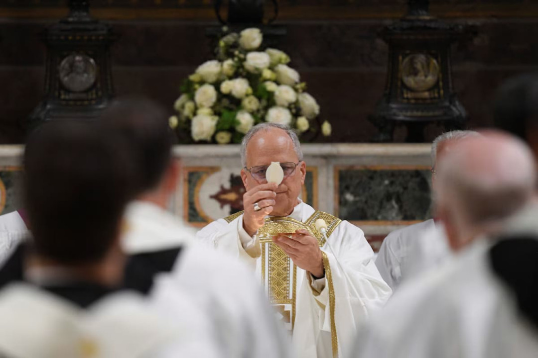 Paus Leo XIV akan Resmi Menjabat, Misa Pelantikan Digelar Sore Ini