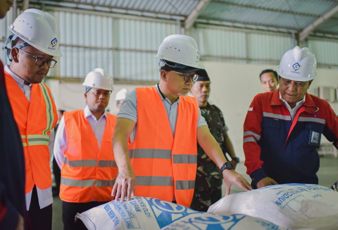 Menko Pangan Tinjau PT Garam, Dorong Percepatan Swasembada Garam 2027