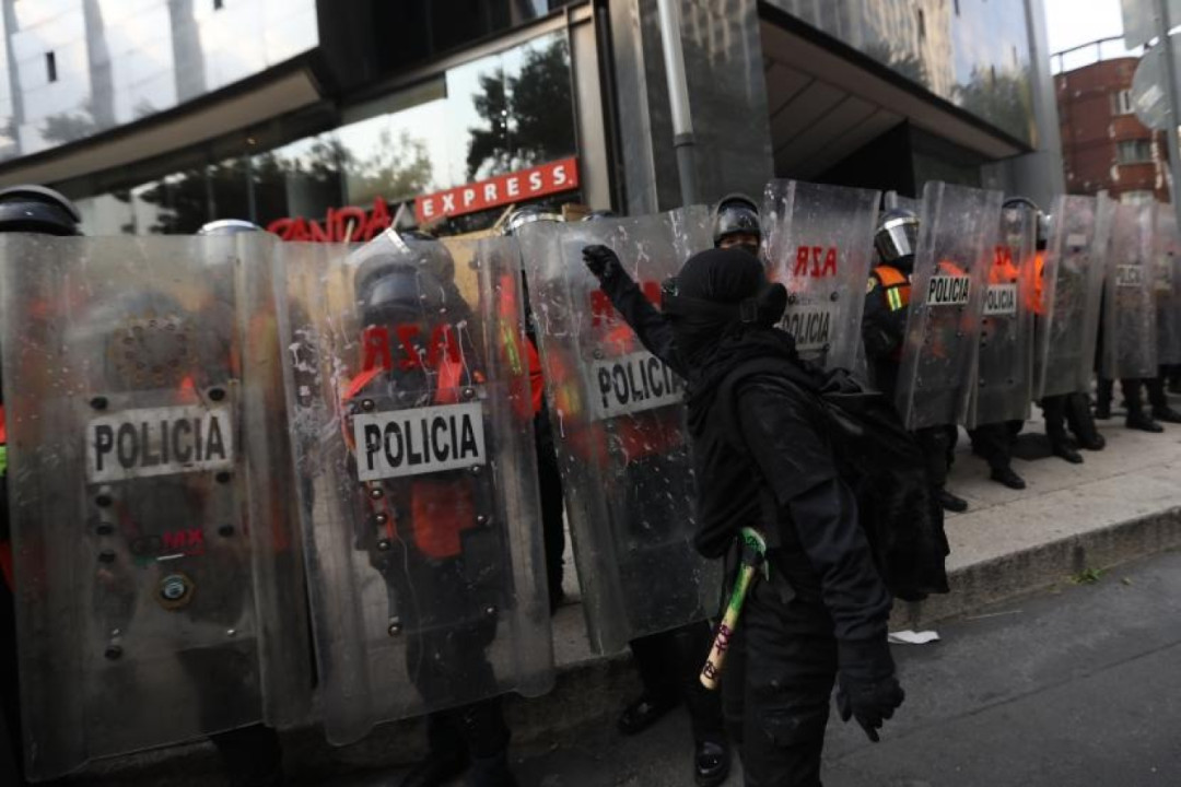 Kekerasan Berkobar di Negara Bagian Sinaloa, Meksiko