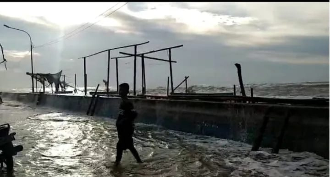 BMKG Keluarkan Peringatan Dini Banjir Rob di Sejumlah Wilayah NTT