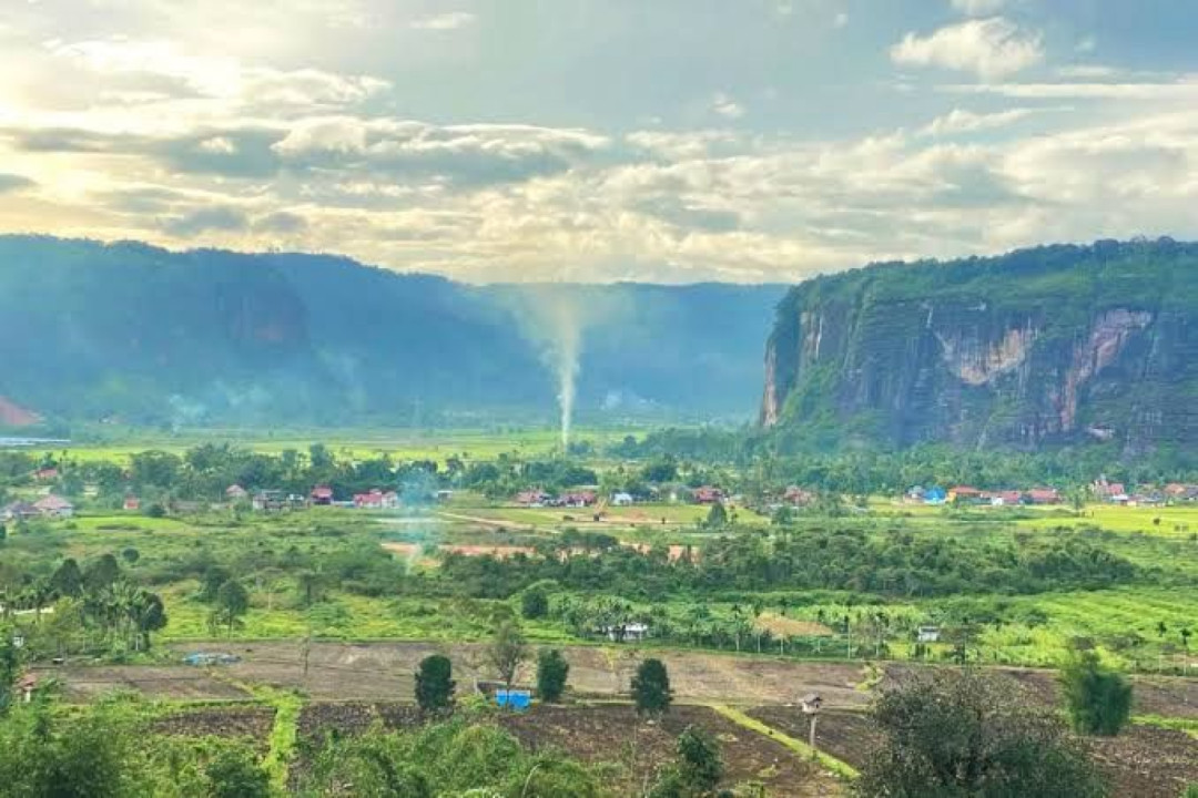 Kunjungan Wisatawan ke Lembah Harau Capai Ribuan Per Hari