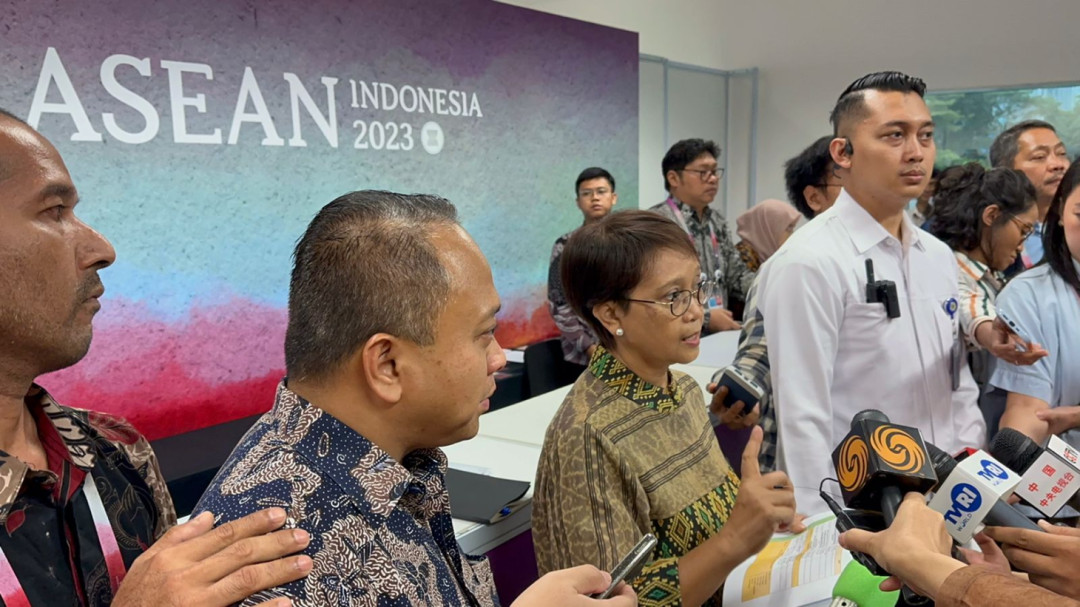 Pantau Persiapan ASEAN AMM/PMC, Menlu Retno: Hari Pertama Diawali dengan Pertemuan SOM