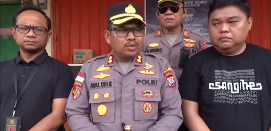 Warga dan Aparat Sangihe Galang Dana untuk Korban Banjir Bandang Sitaro