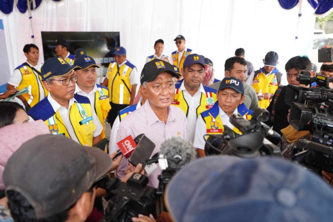 Menteri Dody Pastikan Perbaikan Jalan Nasional Tuntas H-10 Lebaran