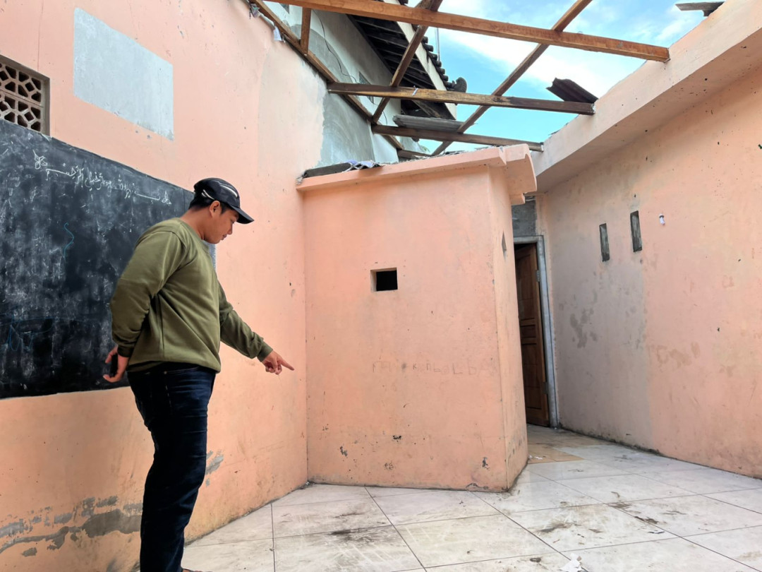 Ledakan Petasan Dini Hari di Musala Blitar, Polisi Lakukan Penyelidikan