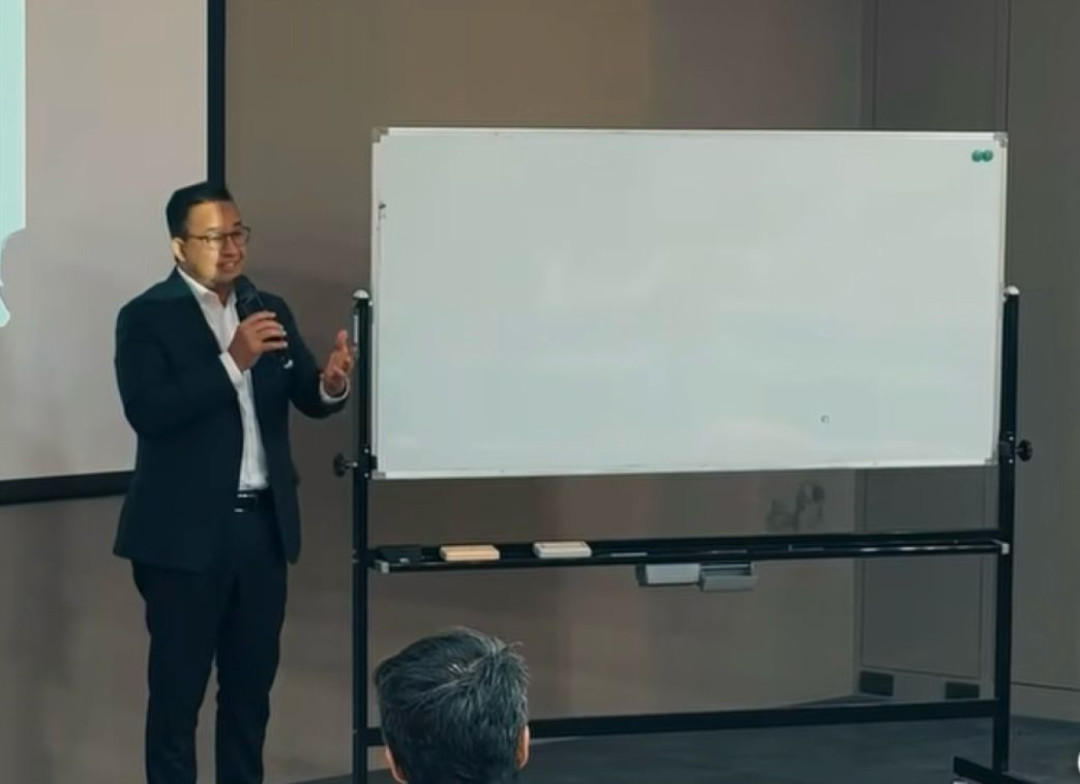 Anies Baswedan Kenang Pentingnya Papan Tulis di Hari Pertama Menjabat Gubernur DKI