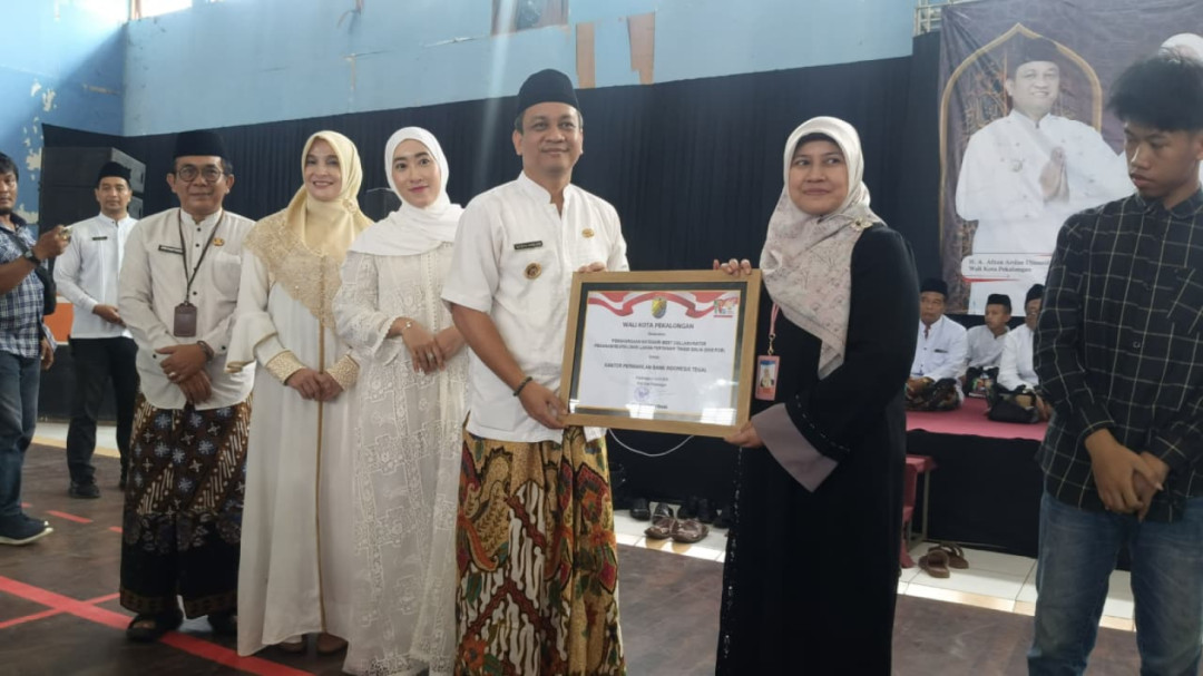 BI Tegal Sabet Penghargaan, Lahan Eks Rob Pekalongan Disulap Jadi Produktif